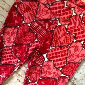 LulaRoe Heart Leggings TC